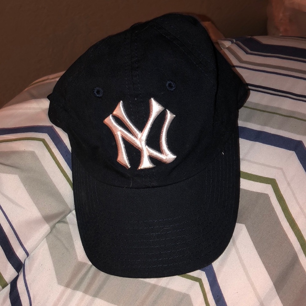 Yankees hat